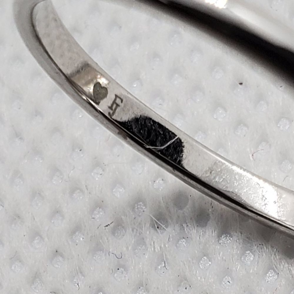 Fragrant Jewels Silver Irridescent Ring - Picture 7 of 8